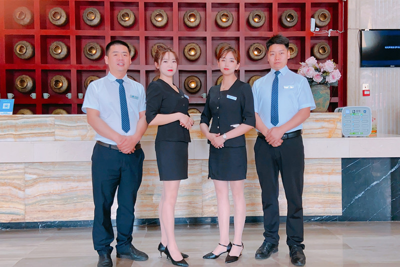 精誠所至，金石為開